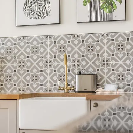 Rowntree One - Stunning Apartment- Grade Ii Listed -joseph Rowntree Birthplace