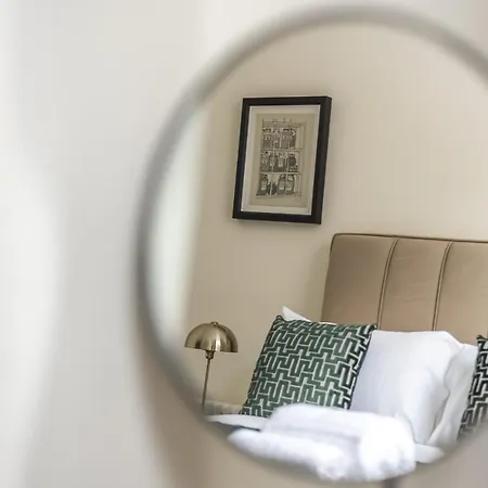Apartment Rowntree One - Stunning Apartment- Grade Ii Listed -joseph Rowntree Birthplace York